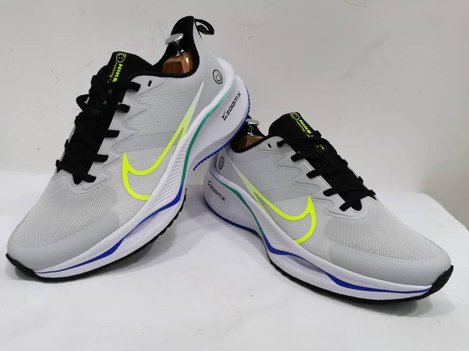 Tennis Nike
